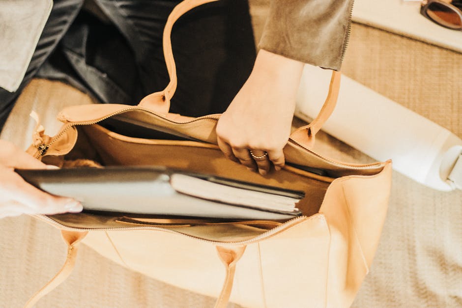 Minimalist Tote Bag | Sustainable Canvas Carryall | Declutter Your Life